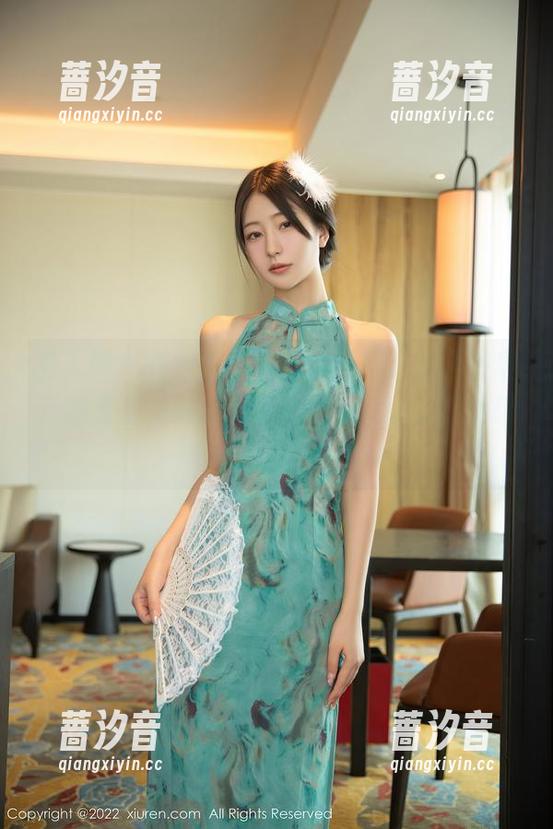 秀人网 - 在这组牛仔裤套图里，李丽莎展示的无圣光到底有多具魅力，让人不禁想多看几眼。