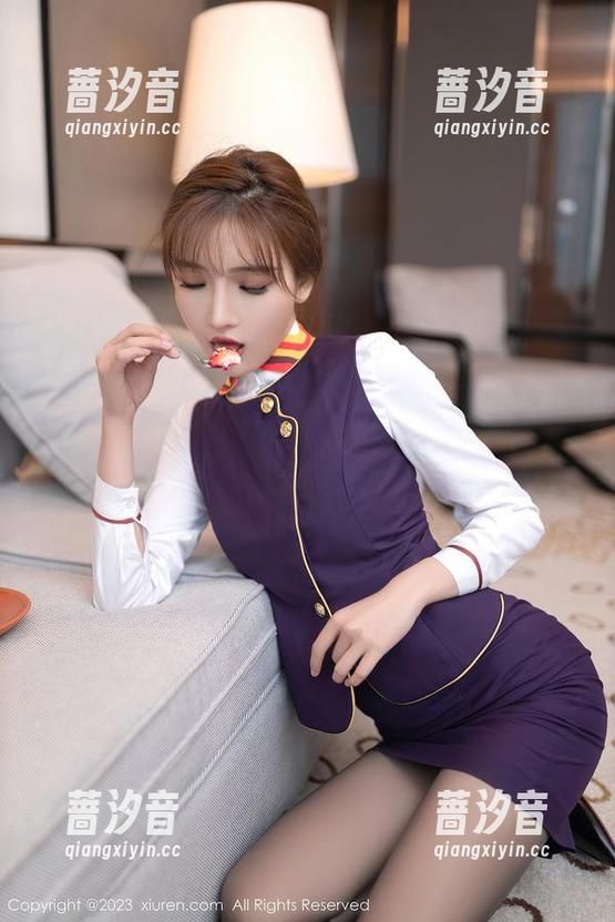 秀人网 - 真心推荐果儿Victoria的全套丝袜！你的下载里永远少不了这波操作！