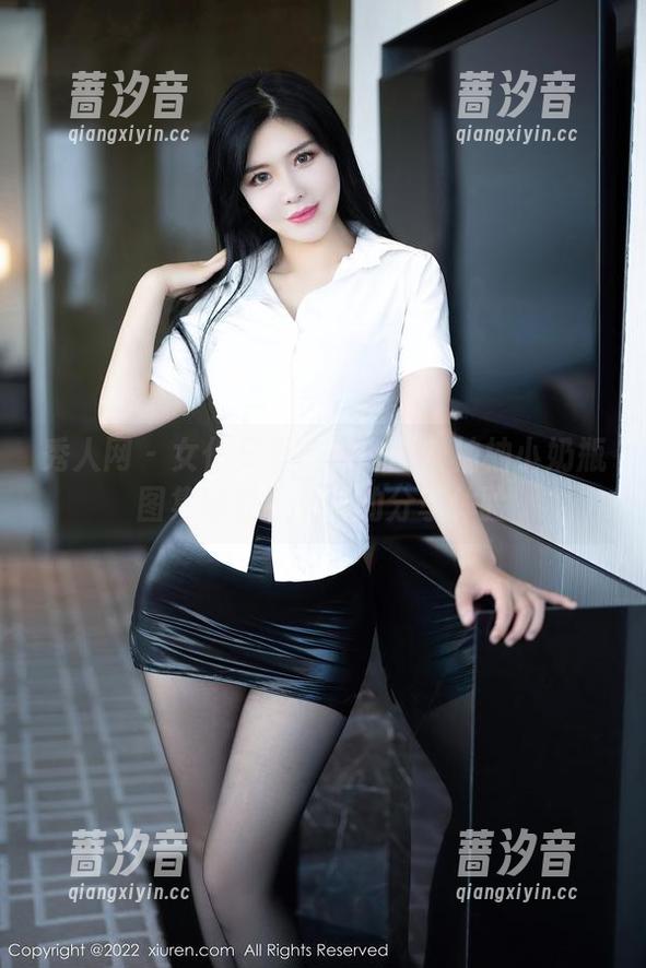 秀人网-柚柚小奶瓶 秀人网 - 女仆只是一种态度?柚柚小奶瓶图集给你不一样的分享体验