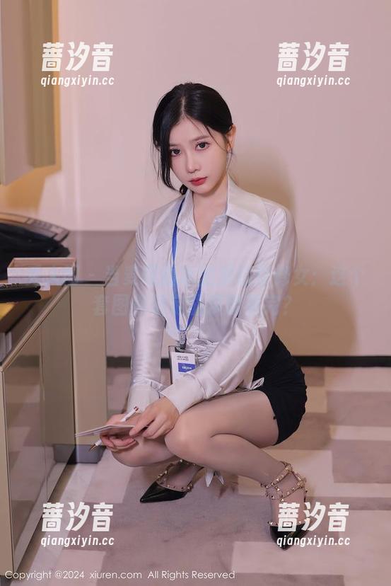 秀人网 - 当麦琪绫冰激淋化身修女：这个套图你确定能淡定看完？
