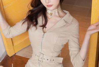 秀人网 – 在这组写真里，龙女宝宝成了知识的化身，学姐look随意展现