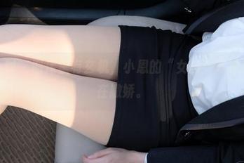 紧急企划 – 图库里有玄机，小恩的“女孩”写真每天都在撒娇。