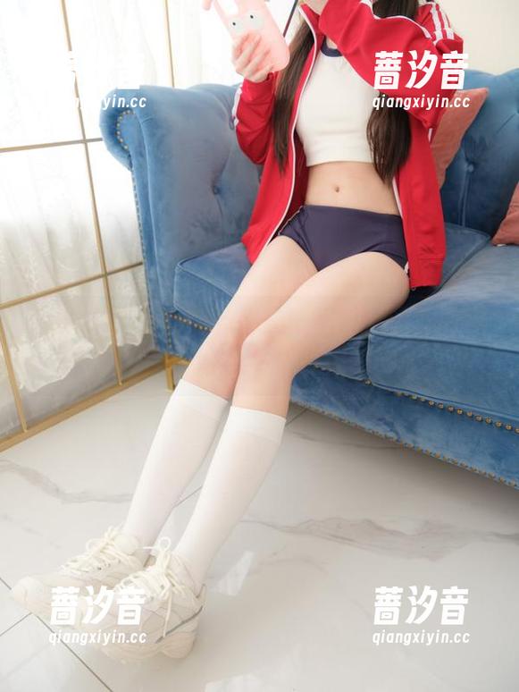 紧急企划-见希w 紧急企划 - 见希w出了一组白丝黑丝的照片,貌似小恶魔闹着玩似的!
