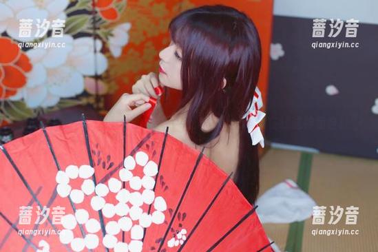 微密圈 - 当女仆装遇上美图，是羊小雪juvia在线送神组合！