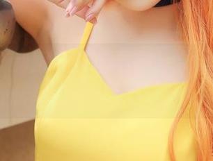 菠萝社 – 制服搭柳侑绮Sevenbaby，你信不信这高清图包能让你分心！