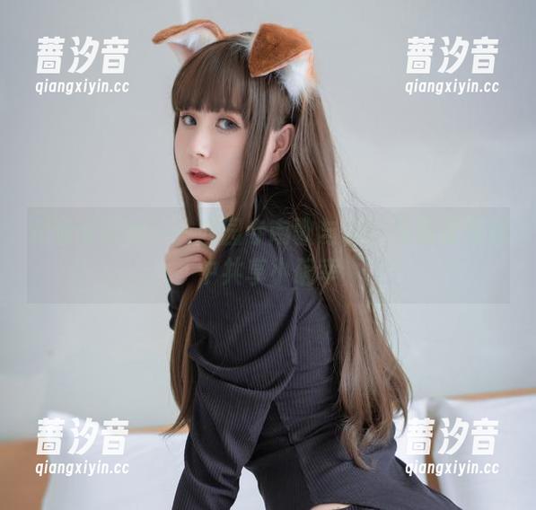 竞泳史莱姆——西园寺南歌与你在高清写真集中共享小确幸