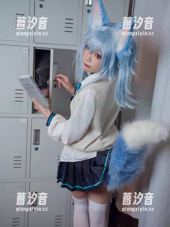 恶毒的cos更新，铁打萌萌_moi你这波心机我懂…