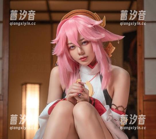 阿九从不咕咕(九言)的“永劫无间”：我用高清图片秀出殷紫萍的各种妩媚姿态，手动打赏吗？