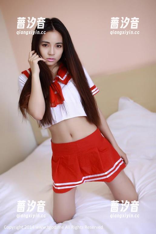 青豆客 - 看Kiren_程程程私房写真，和服之美在调皮中绽放。